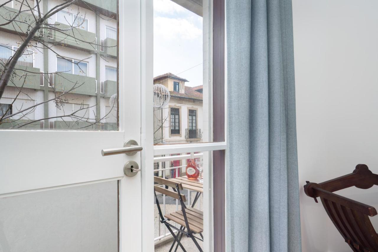 Host Wise - Spacious Fresh Flat W Terrace - Near Sea เอสปีโญ ภายนอก รูปภาพ