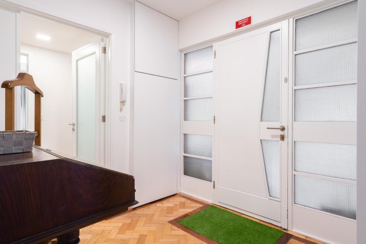 Host Wise - Spacious Fresh Flat W Terrace - Near Sea เอสปีโญ ภายนอก รูปภาพ