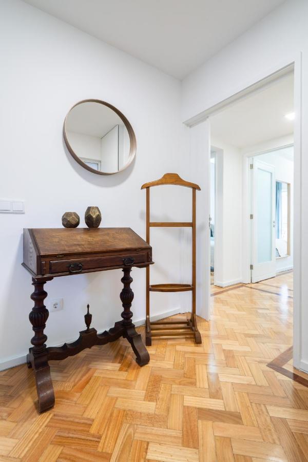 Host Wise - Spacious Fresh Flat W Terrace - Near Sea เอสปีโญ ภายนอก รูปภาพ