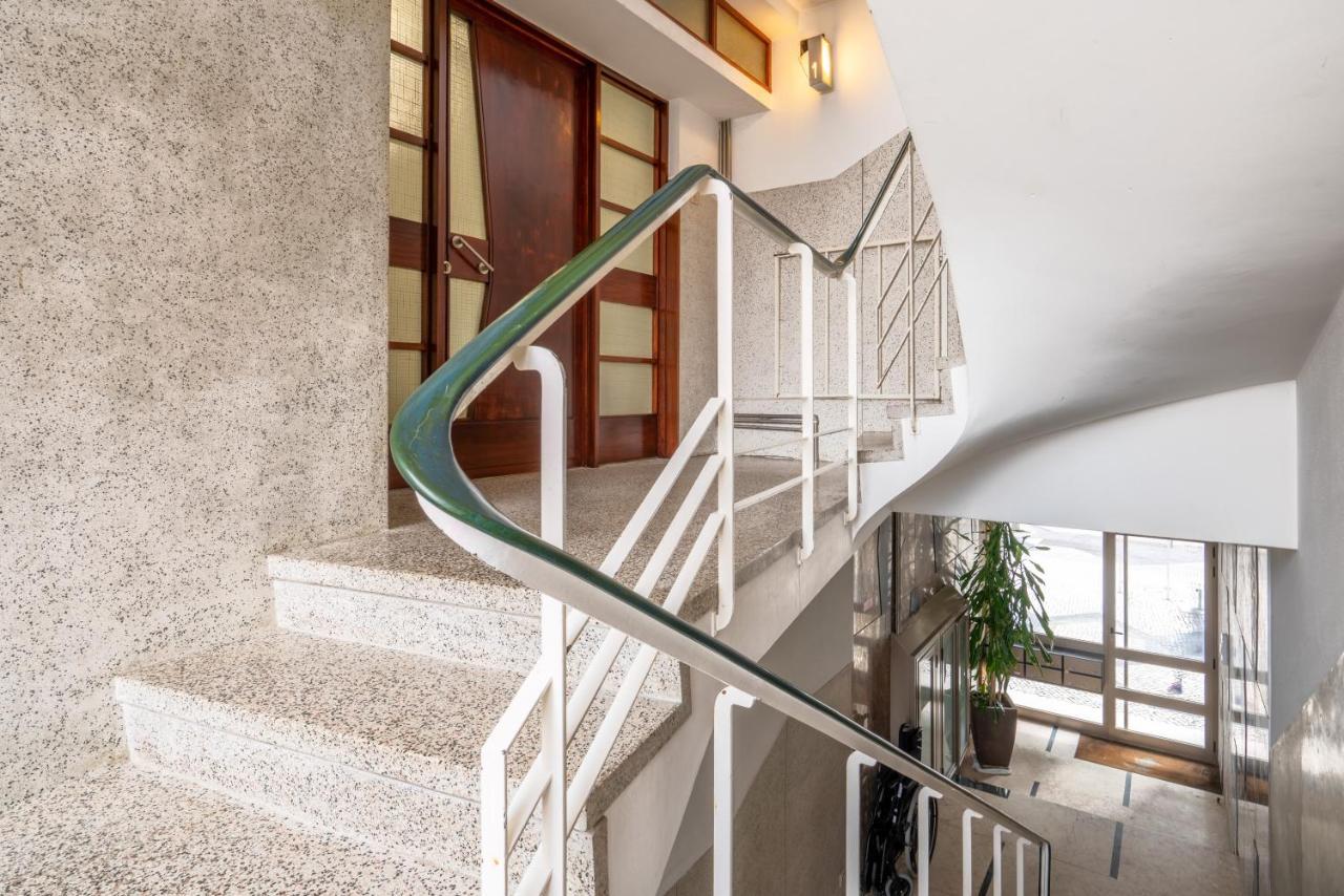 Host Wise - Spacious Fresh Flat W Terrace - Near Sea เอสปีโญ ภายนอก รูปภาพ